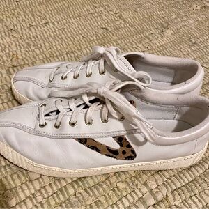TRETORN Leather Sneakers with Leopard Detail Size 9